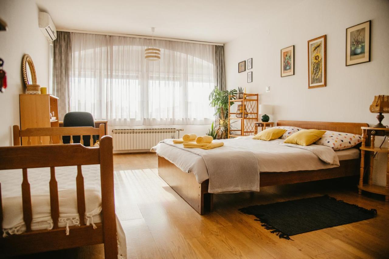 Soba Gloria Hotel Slavonski Brod Eksteriør billede