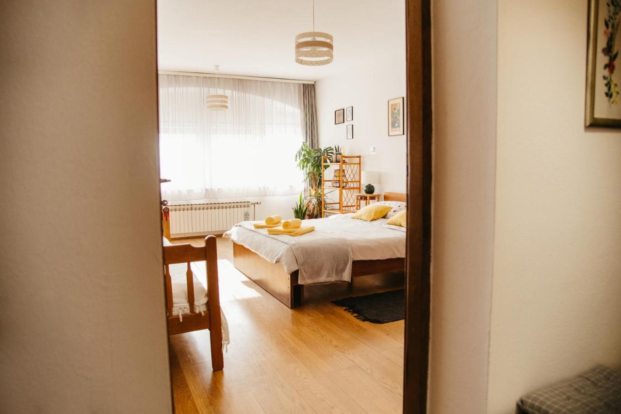 Soba Gloria Hotel Slavonski Brod Eksteriør billede